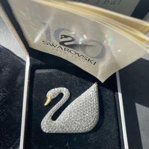 Vintage Swarovski Brooch